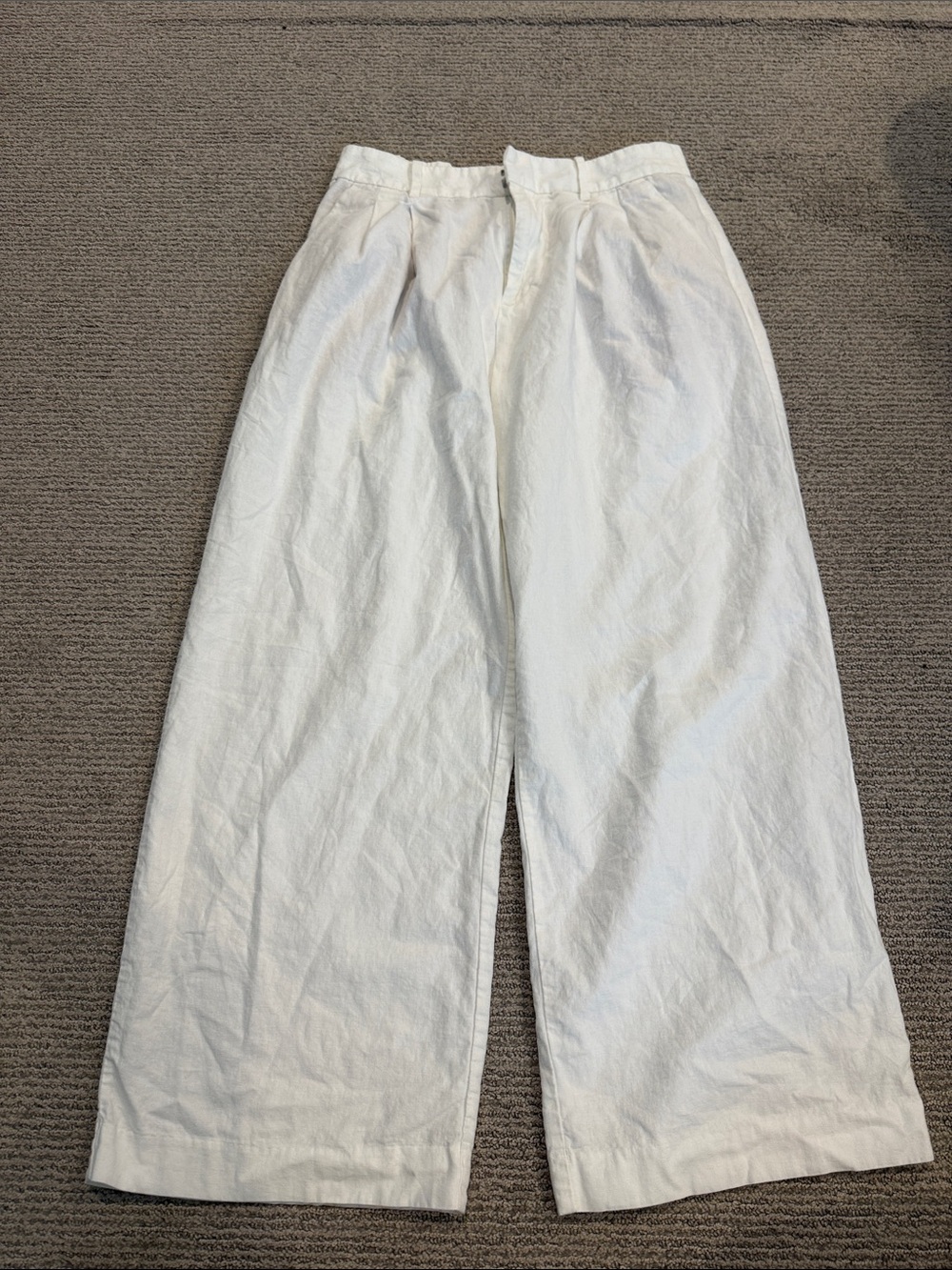 Gap linen pants
